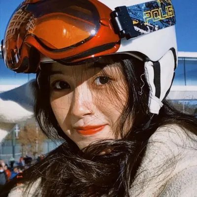 莠出良才